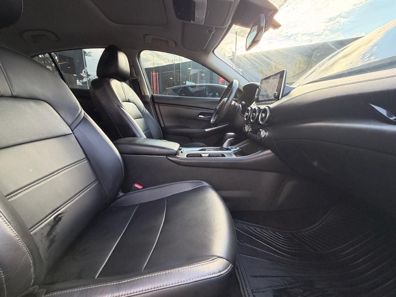 2023 Nissan Sentra 2.0 SR Platinum At