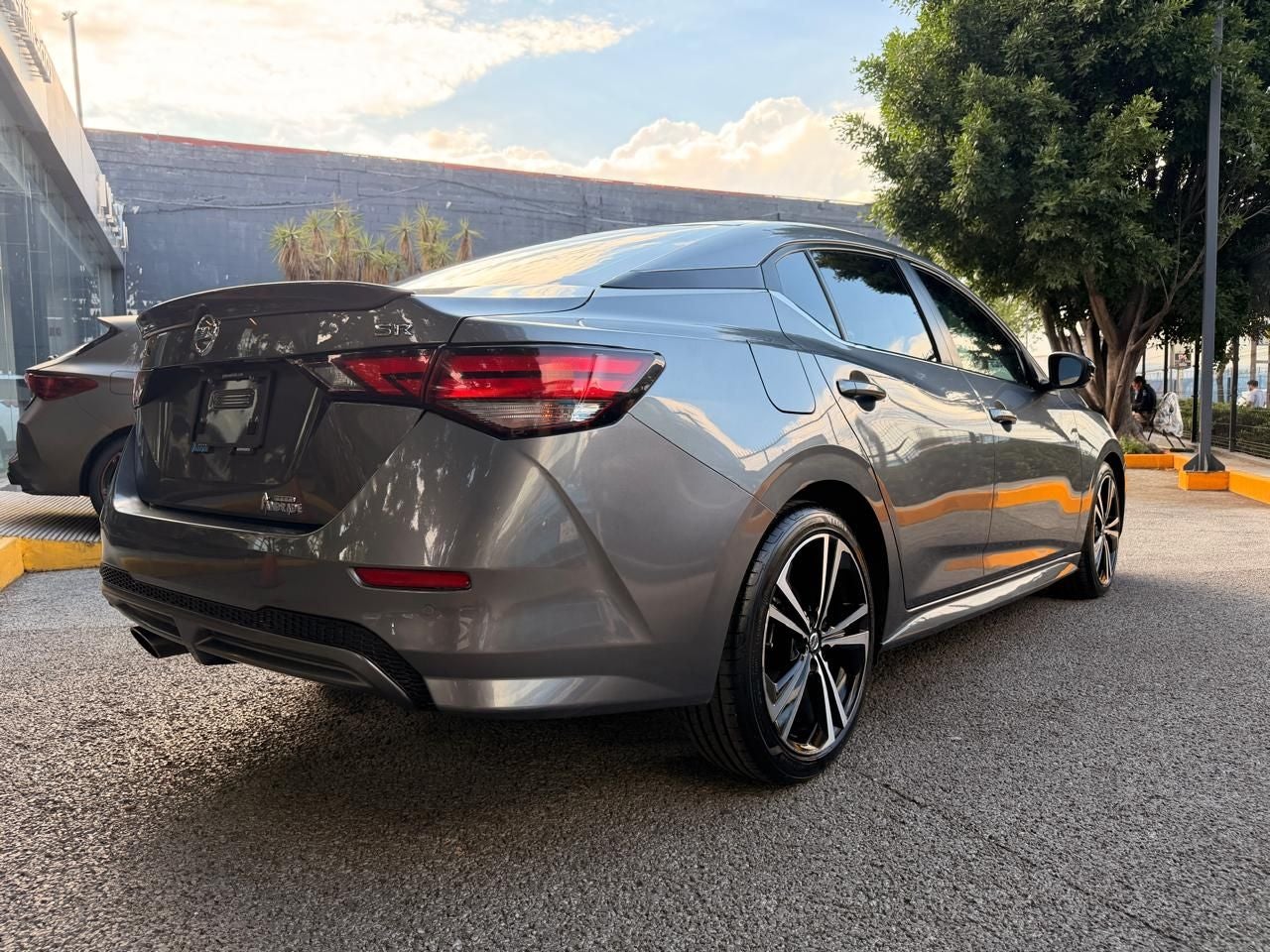 2023 Nissan Sentra 2.0 SR Platinum At