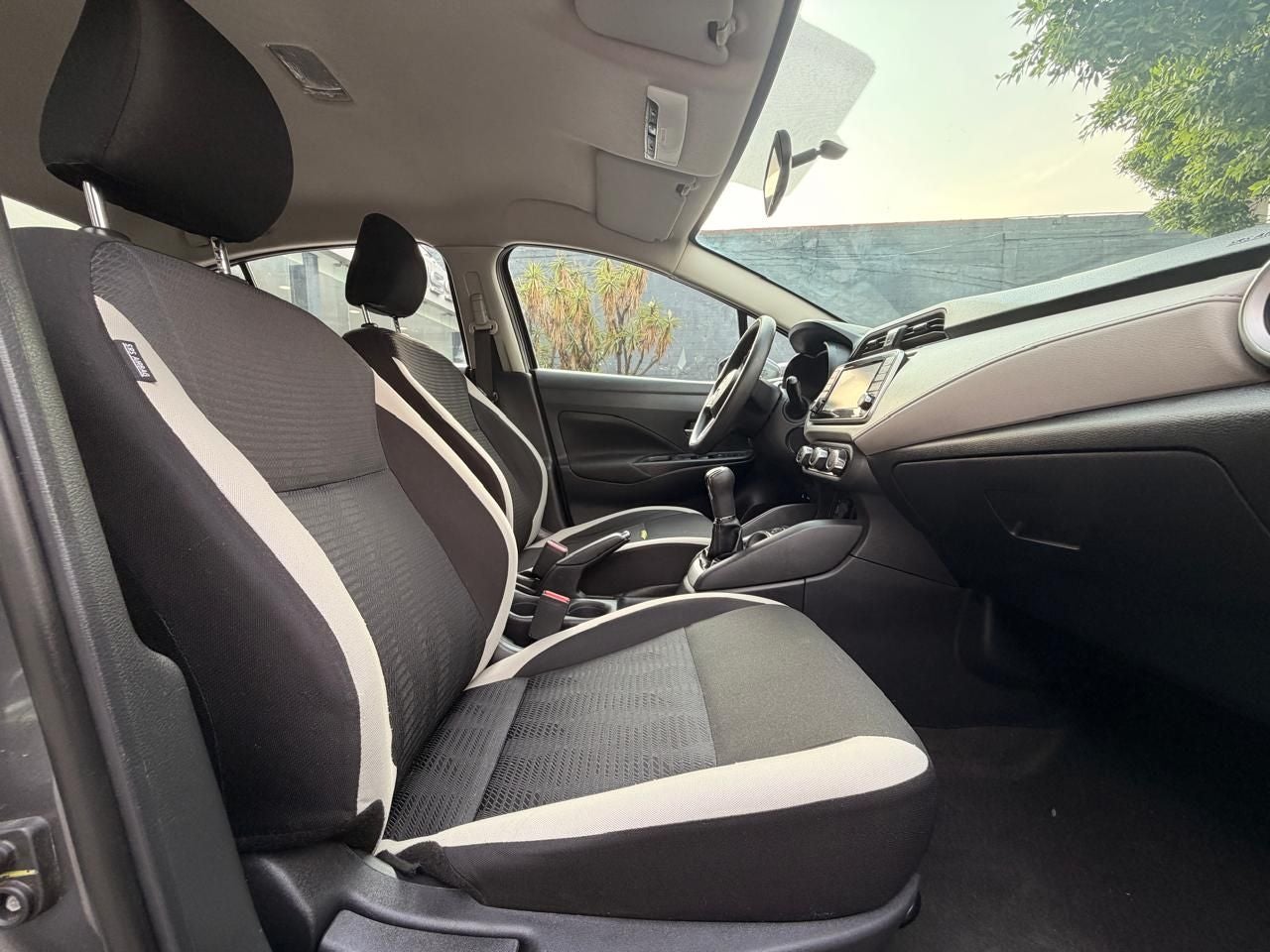 2021 Nissan Versa 1.6 Advance Mt