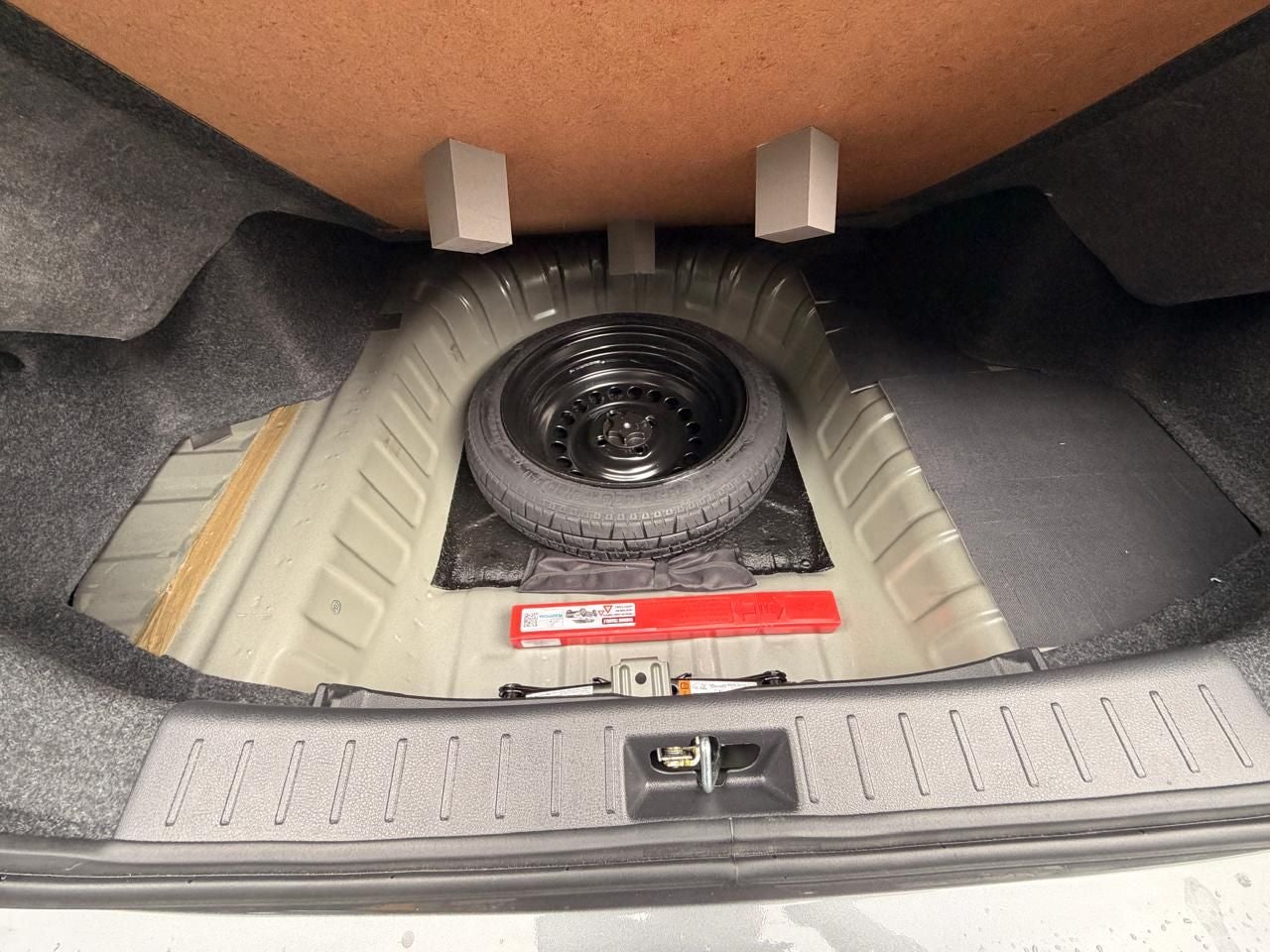 2025 Nissan Versa 1.6 Advance Mt