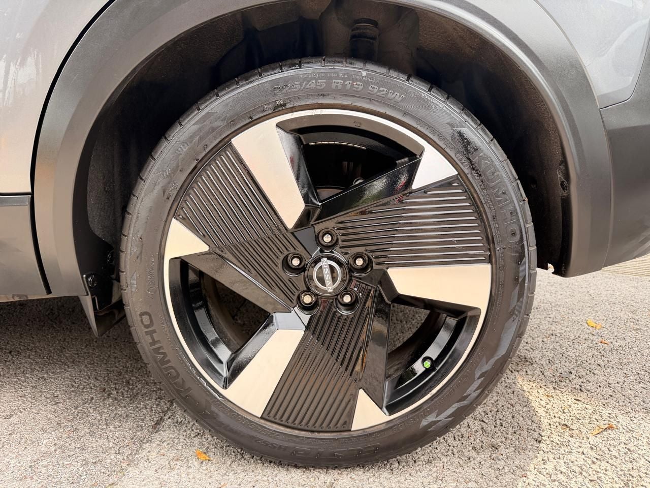 2025 Nissan Kicks 2.0 Platinum At