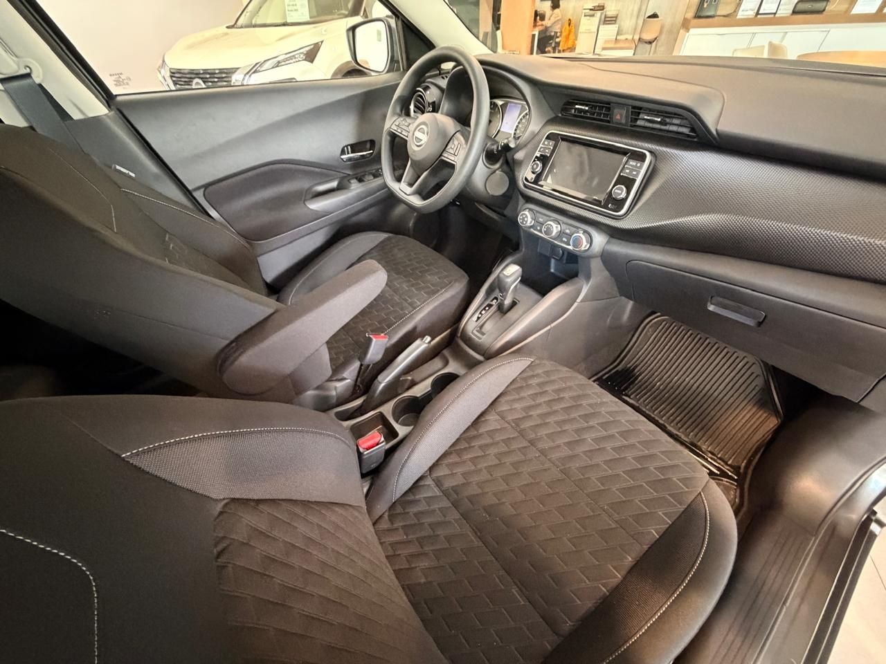 2025 Nissan Kicks 1.6 Play Advance At