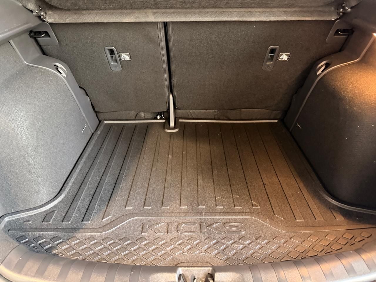 2025 Nissan Kicks 1.6 Play Advance At