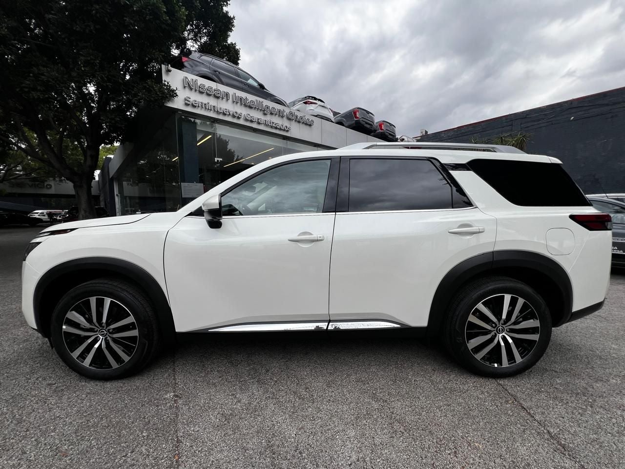 2024 Nissan Pathfinder 3.5 Platinum At