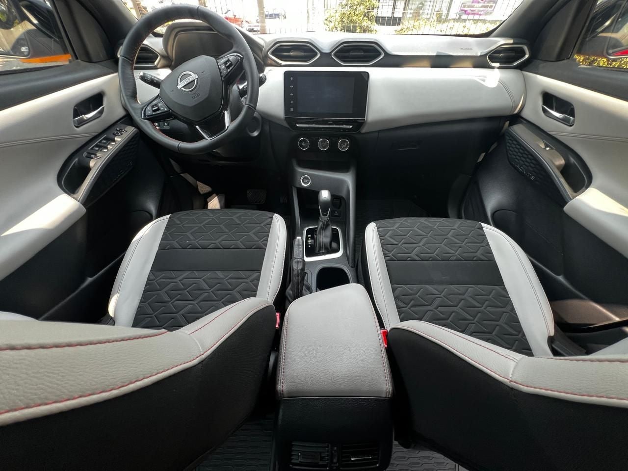 2025 Nissan Magnite 1.0 Exclusive At