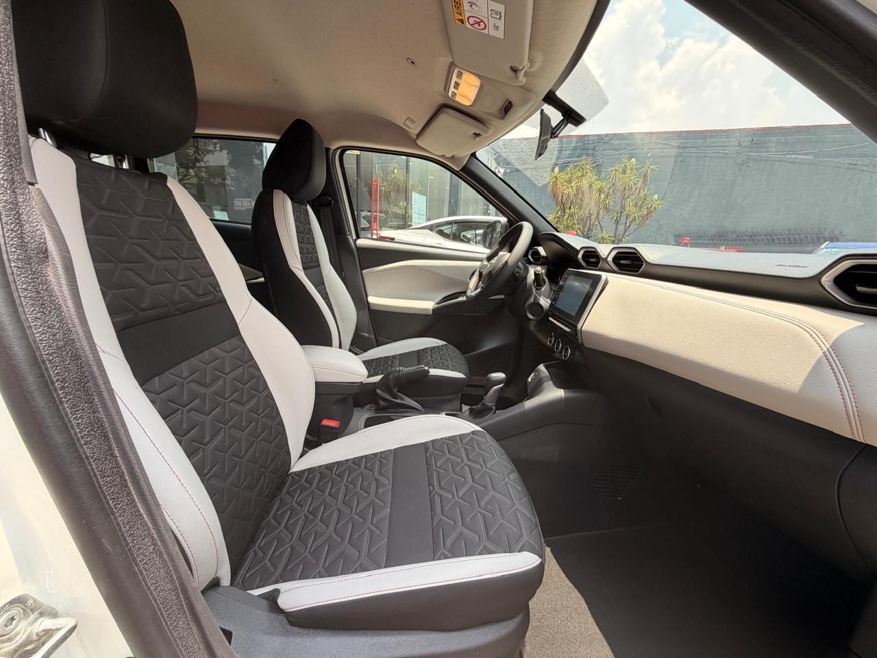 2025 Nissan Magnite 1.0 Exclusive At