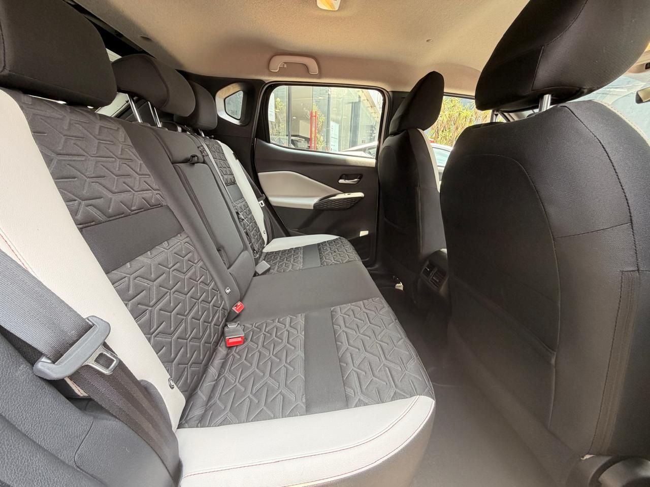 2025 Nissan Magnite 1.0 Exclusive At
