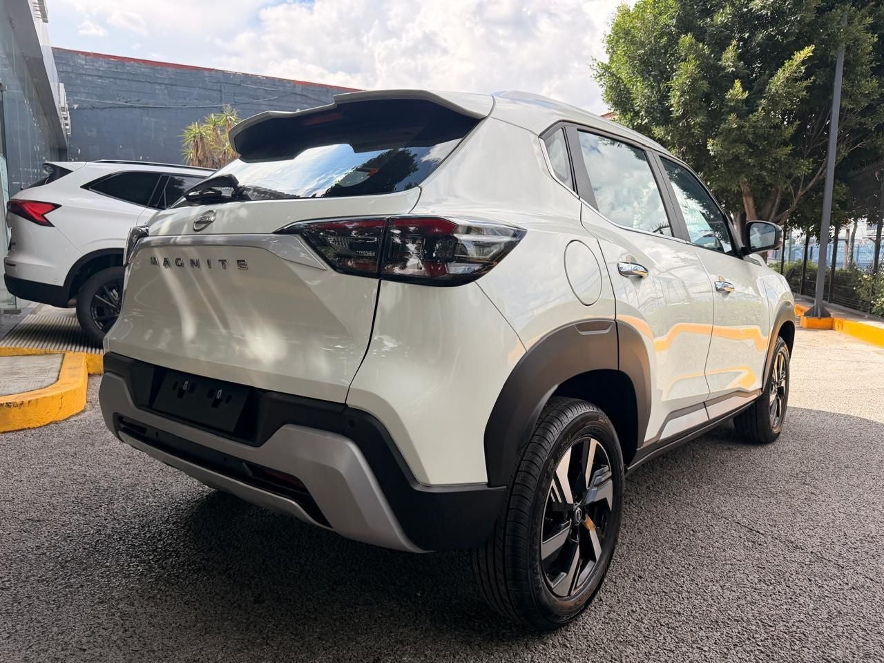 2025 Nissan Magnite 1.0 Exclusive Mt