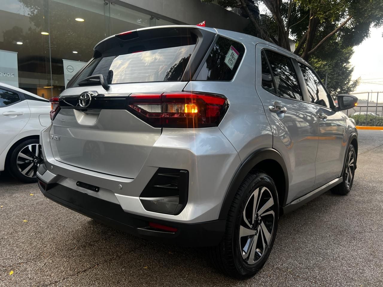 2024 Toyota Raize 1.0 Xle Mt