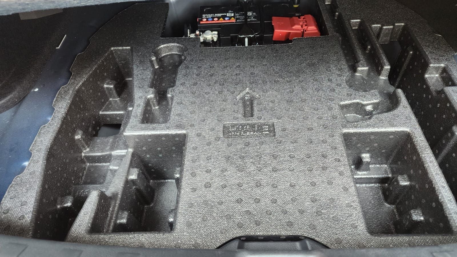 2025 Nissan Kicks E-Power Platinum At