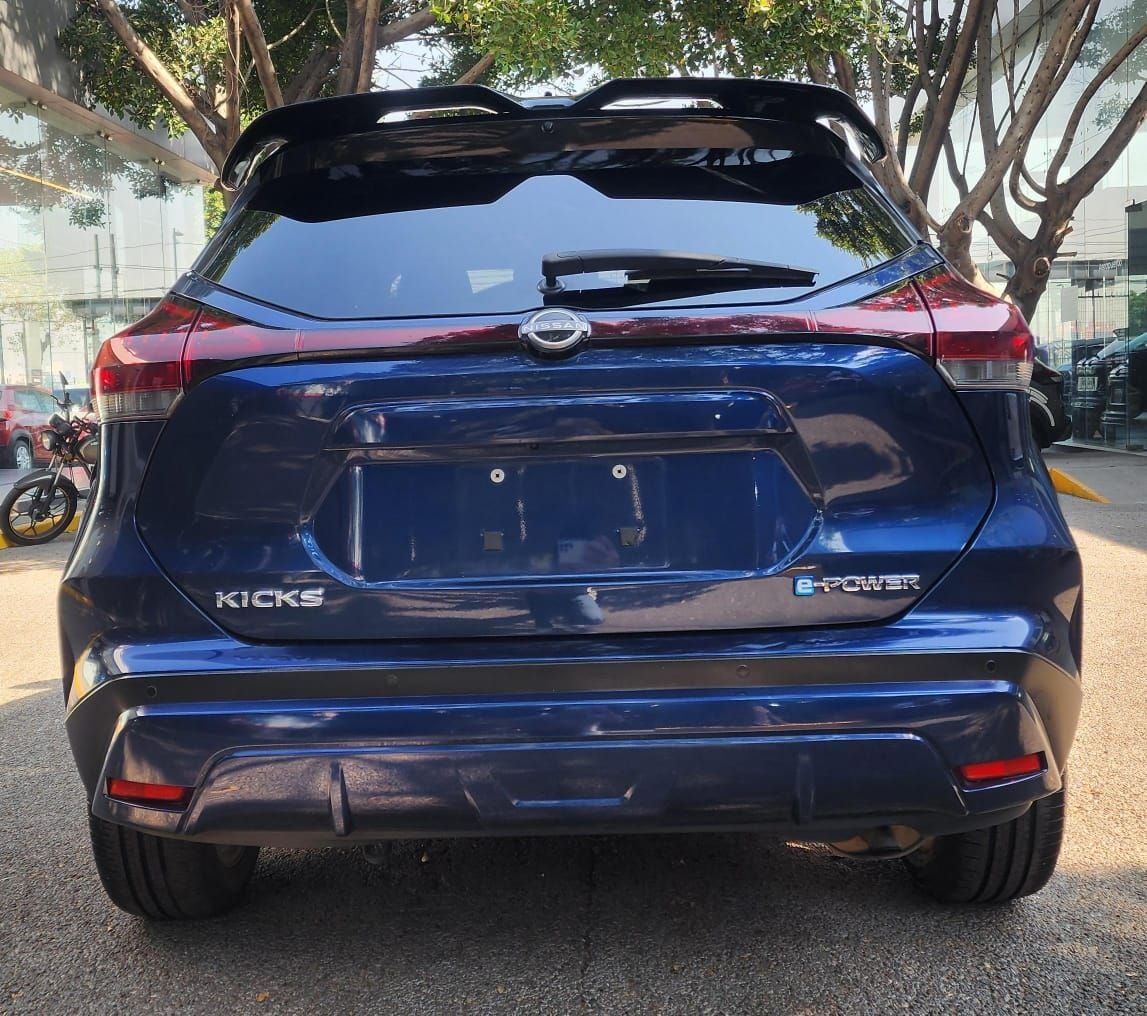 2024 Nissan Kicks E-Power Platinum At