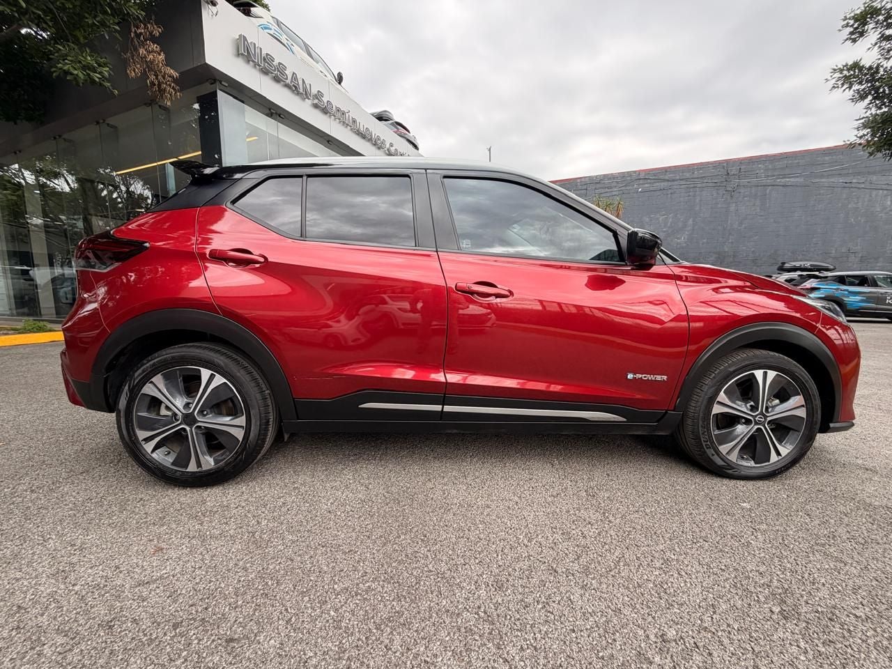 2024 Nissan Kicks E-Power Platinum At