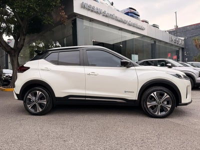 2024 Nissan Kicks E-Power Platinum At
