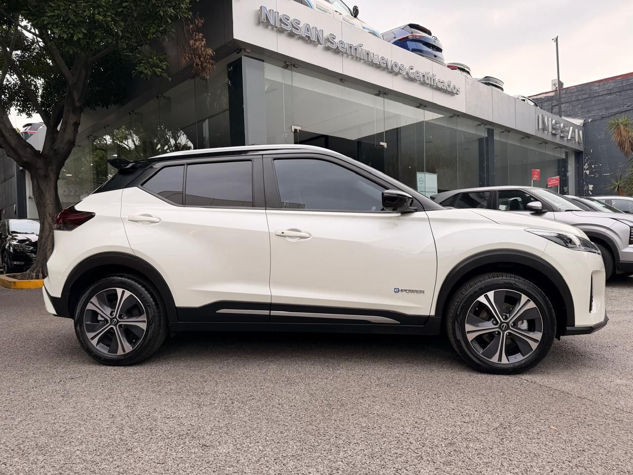 2024 Nissan Kicks E-Power Platinum At