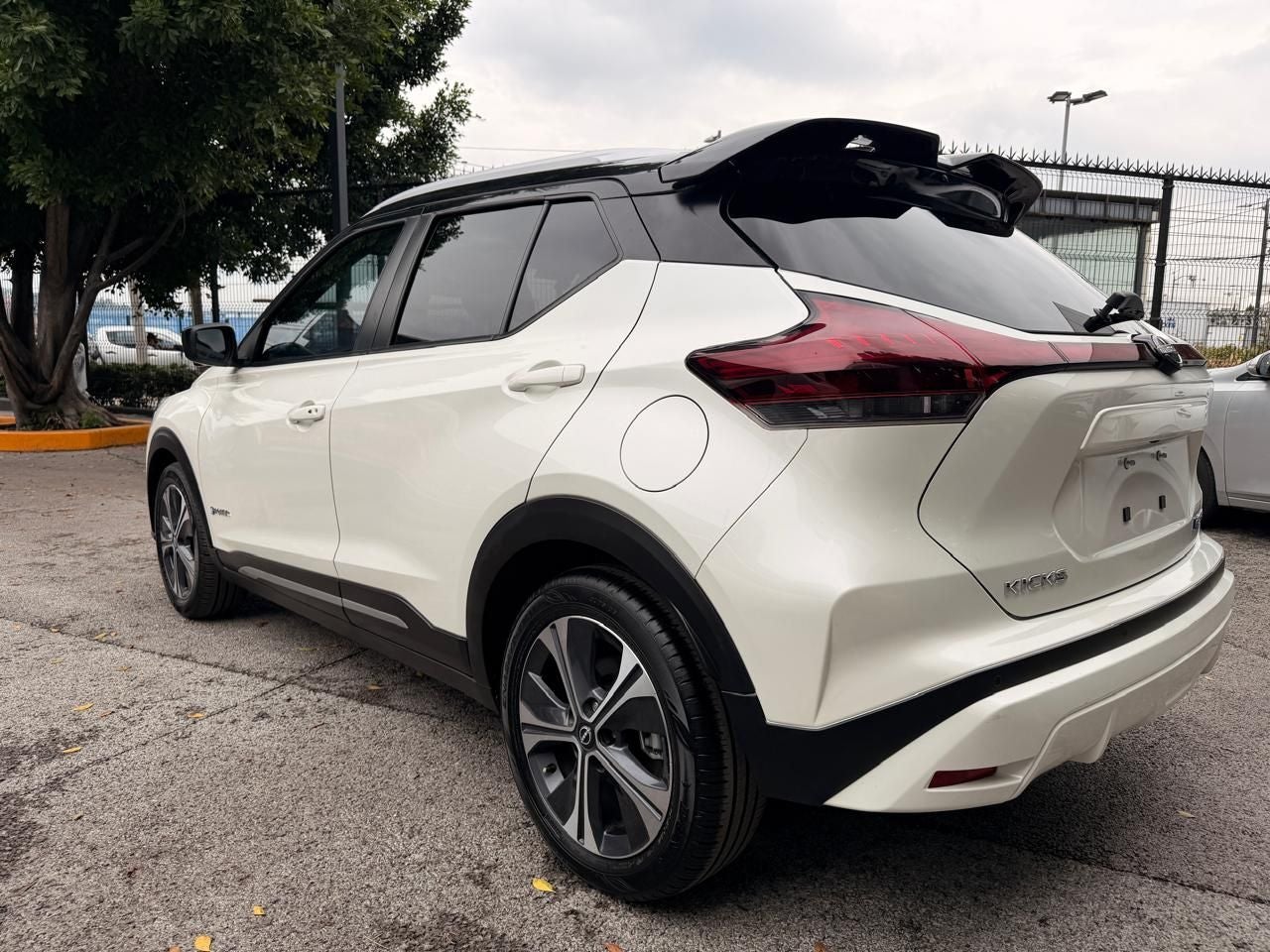 2024 Nissan Kicks 1.6 Platinum Bitono At