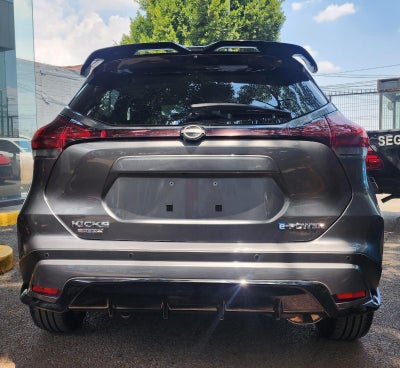 2025 Nissan Kicks E-Power Platinum At