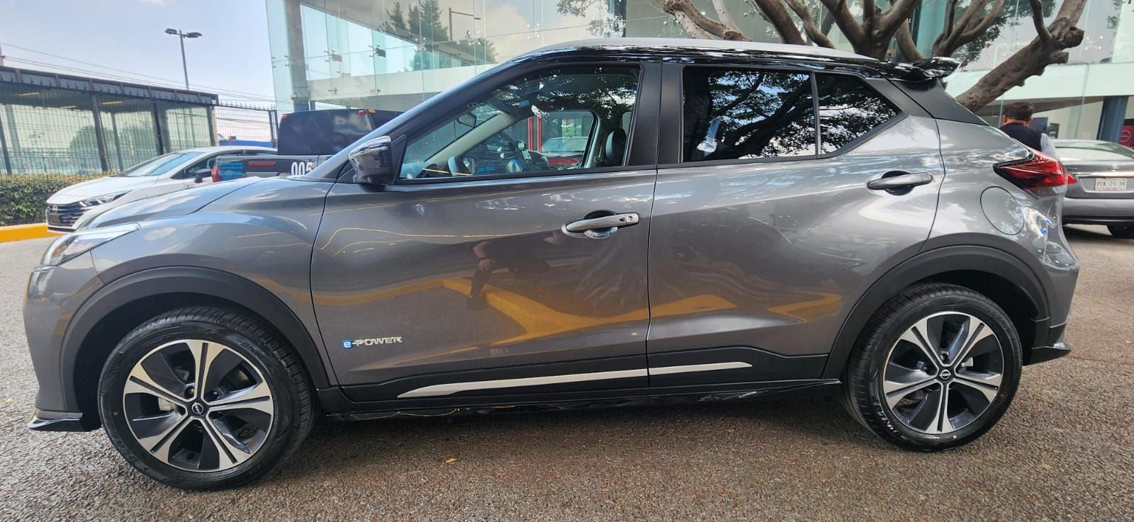 2025 Nissan Kicks E-Power Platinum At